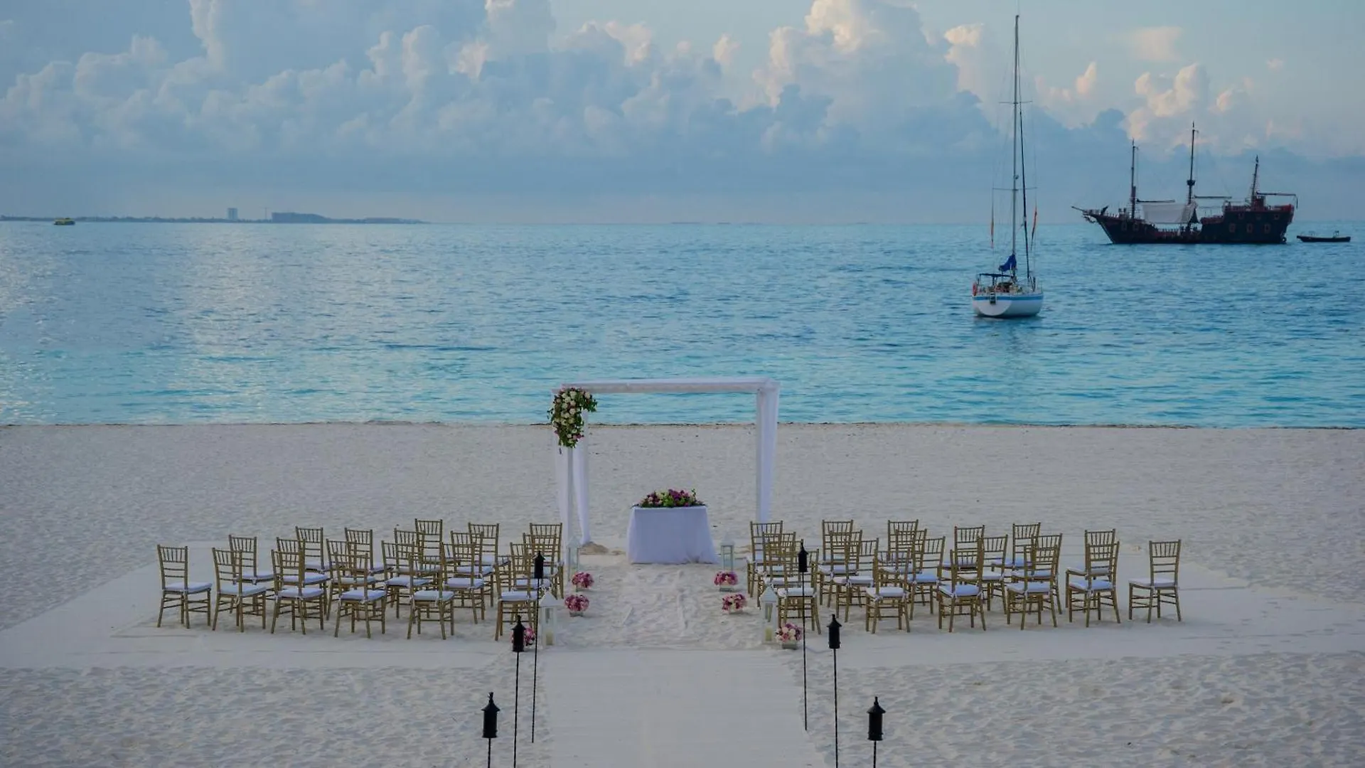 Presidente Intercontinental Cancun Resort