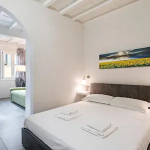la-loggia-della-signoria-charming-loft.it-tuscanyhotel.com/